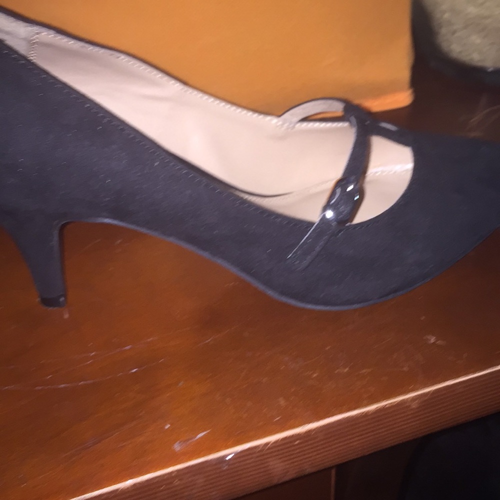 High heel - Picture 2 of 3